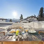ホテル Montana