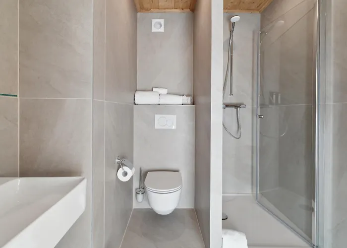 Montana 3* קראנס-מונטנה